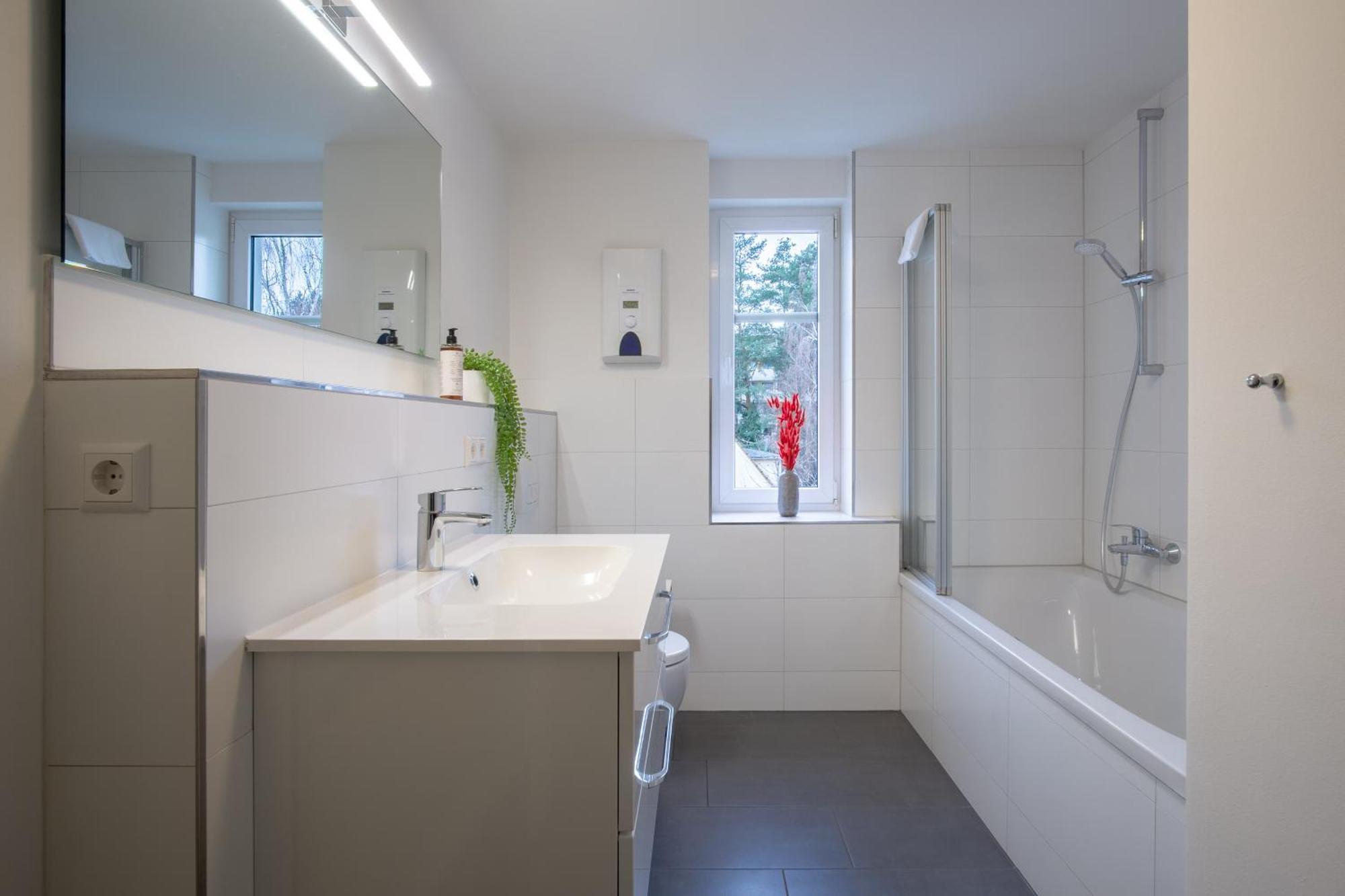 Coview - Design Apartment - 2 Schlafzimmer - Kueche - Highspeed Wlan เดรสเดน ภายนอก รูปภาพ