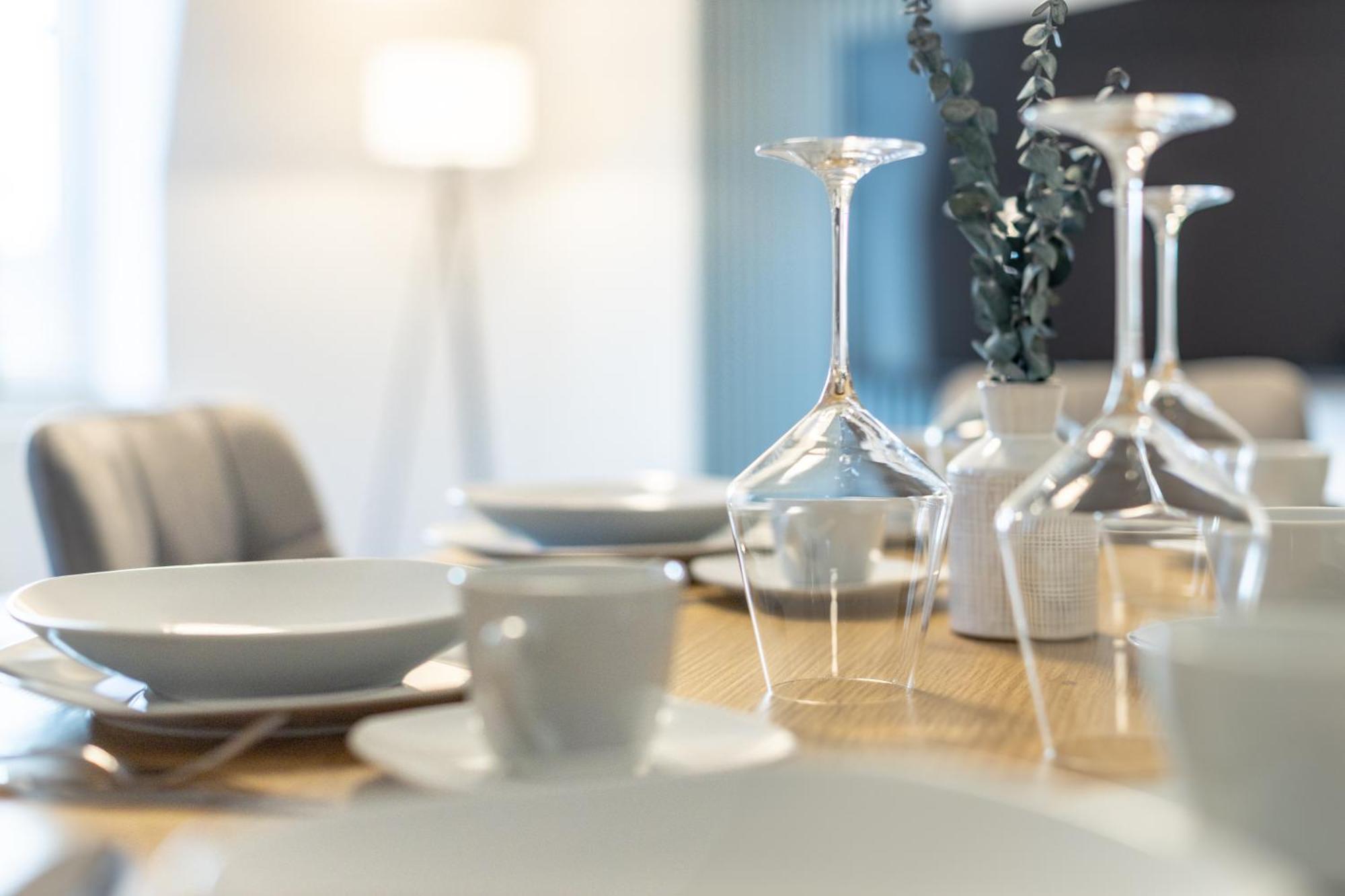 Coview - Design Apartment - 2 Schlafzimmer - Kueche - Highspeed Wlan เดรสเดน ภายนอก รูปภาพ