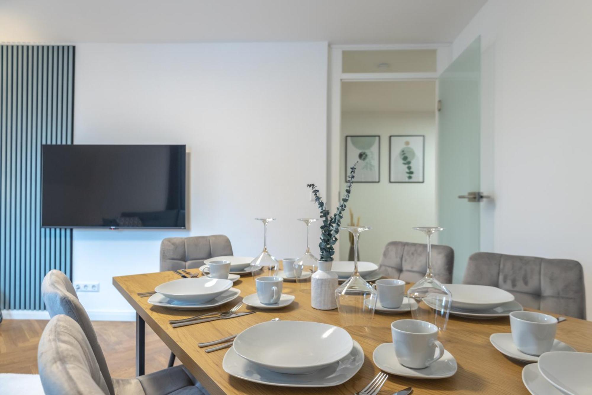Coview - Design Apartment - 2 Schlafzimmer - Kueche - Highspeed Wlan เดรสเดน ภายนอก รูปภาพ