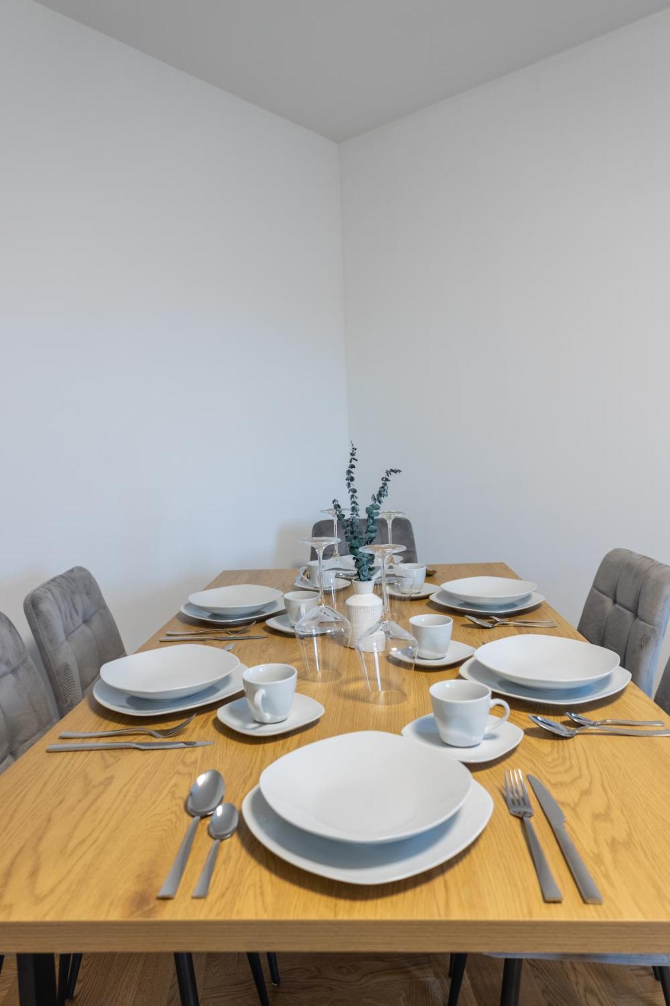 Coview - Design Apartment - 2 Schlafzimmer - Kueche - Highspeed Wlan เดรสเดน ภายนอก รูปภาพ